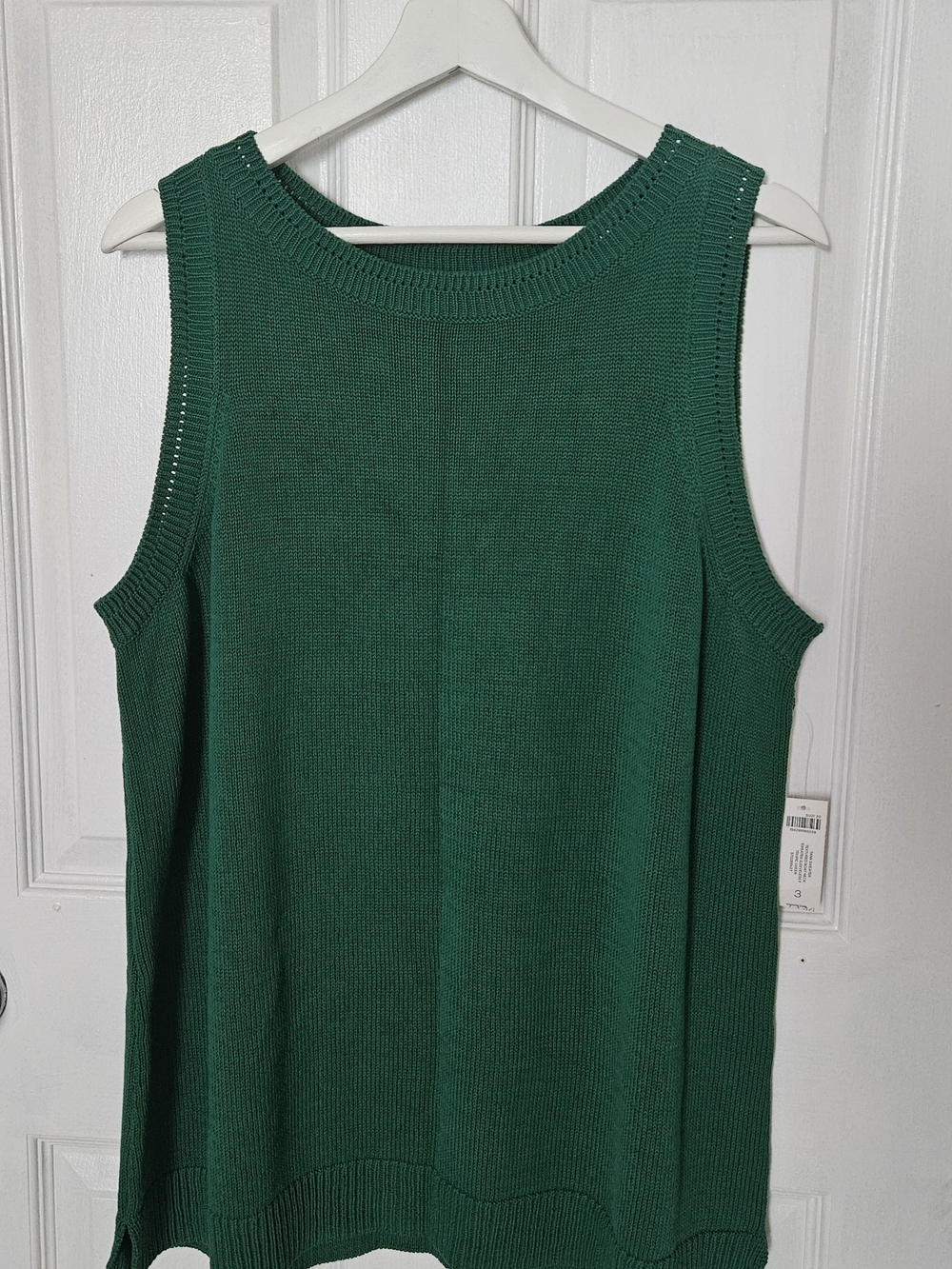 Chico's Sleeveless Knit Tank in Green